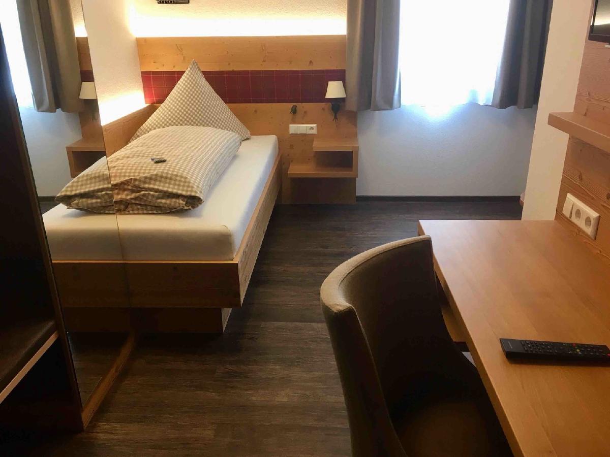 Landgasthof Linde Hepbach, Hotel & Restaurant Markdorf Dış mekan fotoğraf